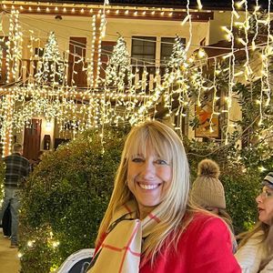 Meet your Posher, Suzanne